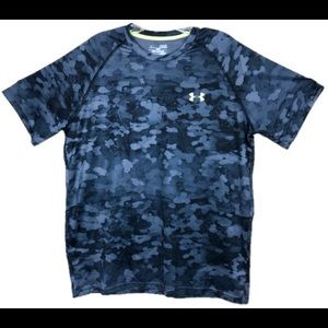 Men’s Heat Gear Under Armour Shirt